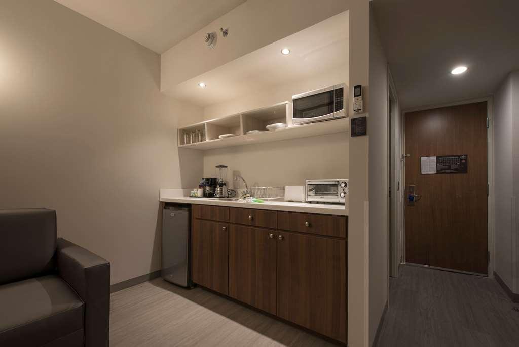 Microtel Inn & Suites By Wyndham Irapuato Zimmer foto