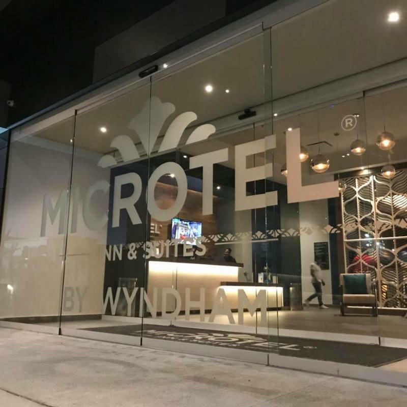 Microtel Inn & Suites By Wyndham Irapuato Exterior foto